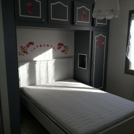 Villa Eden Vert Файенс Екстериор снимка