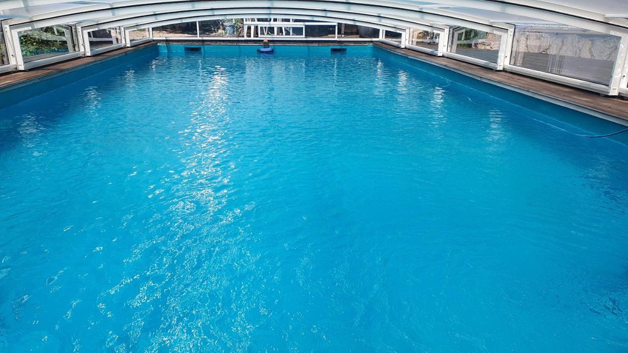 Villa Eden Vert Файенс Екстериор снимка