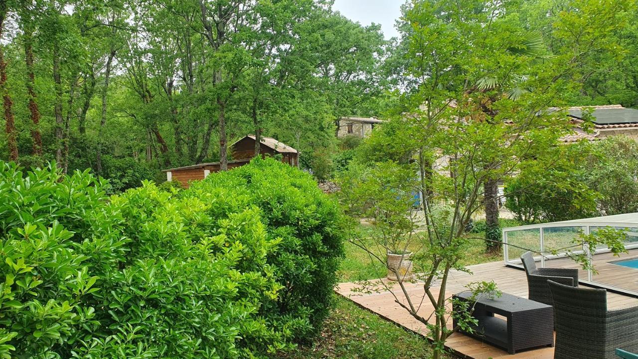 Villa Eden Vert Файенс Екстериор снимка