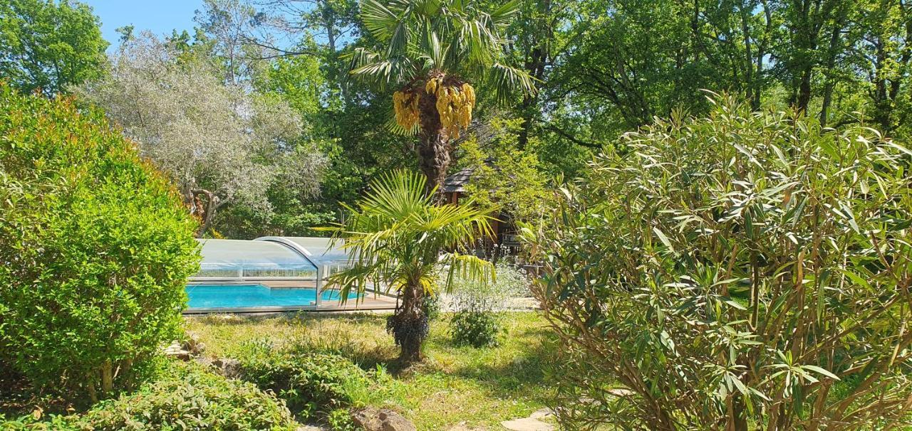 Villa Eden Vert Файенс Екстериор снимка