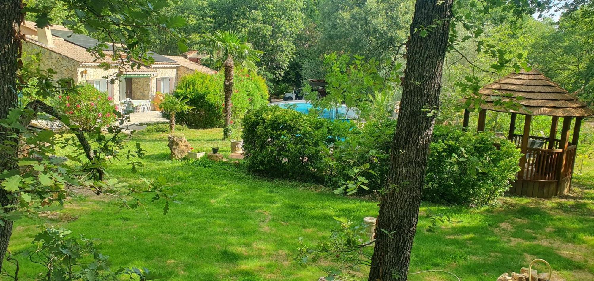 Villa Eden Vert Файенс Екстериор снимка