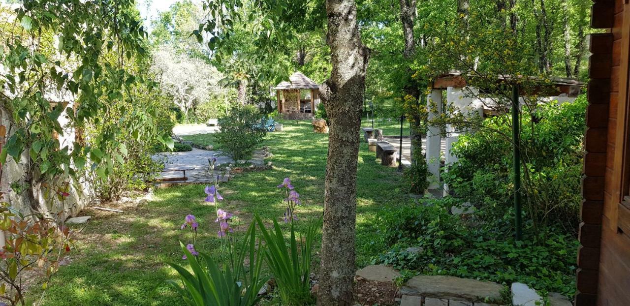 Villa Eden Vert Файенс Екстериор снимка